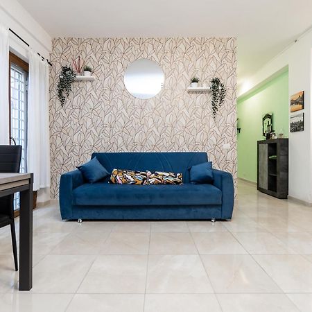 Lotus - Appartamento Sul Mare A Ostia Con Giardino Relax Kültér fotó